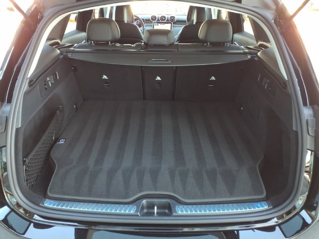 Certified Used 2025 Black Mercedes-Benz GLC 350e image 23