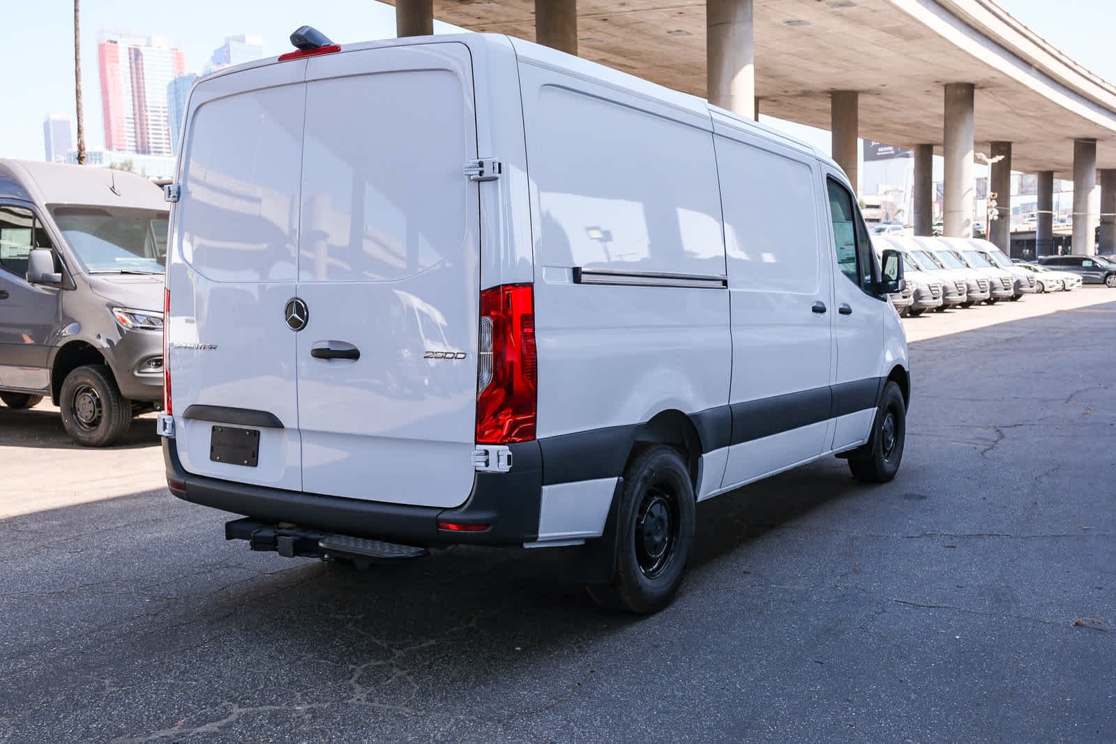 New 2026 Arctic+White Mercedes-Benz Cargo 144 WB  RWD 2.0L 4-Cylinder image 6