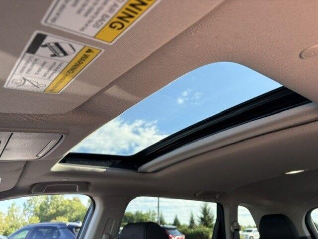 Used 2024 Canyon River Blue Metallic Honda EX image 2
