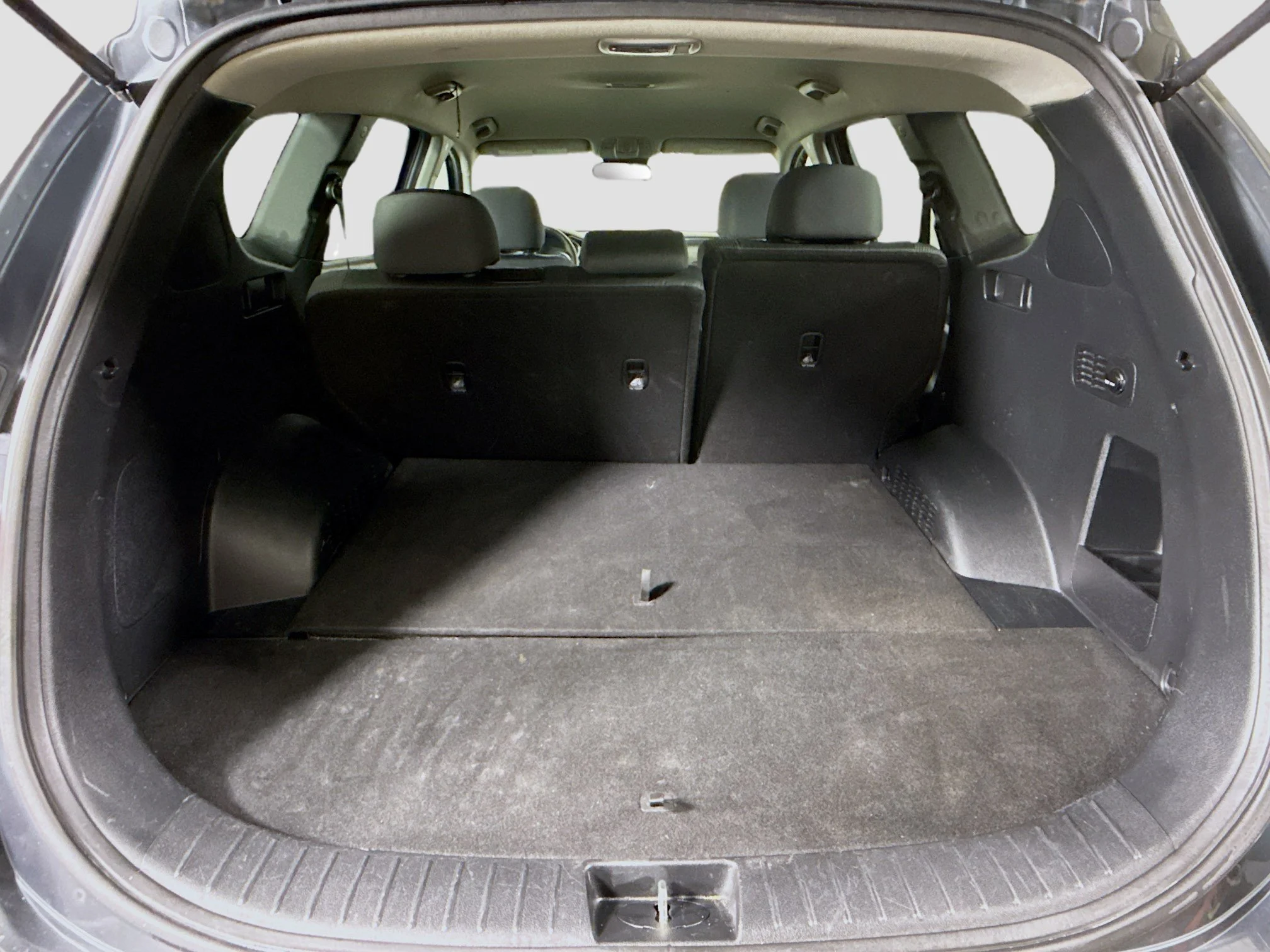 Used 2020 Rainforest Hyundai SE image 30