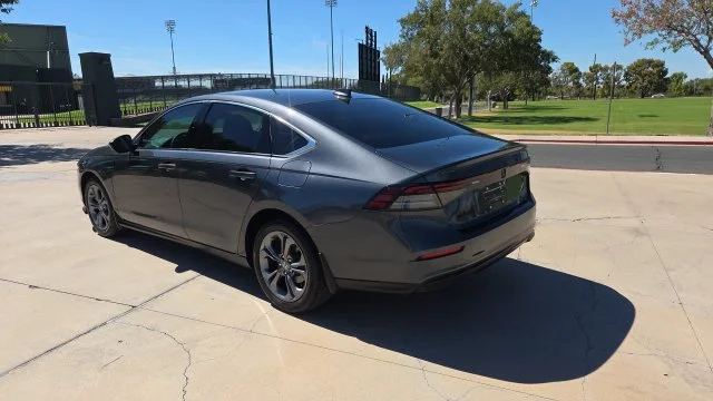 Used 2023 Gray Honda EX image 6