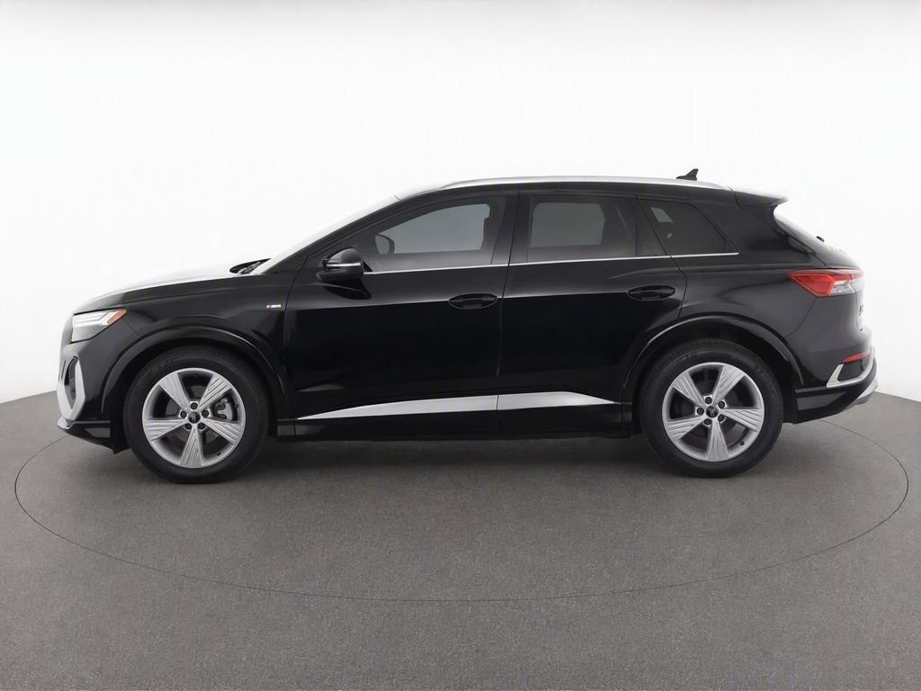 Used 2024 Mythos Black Metallic Audi Premium Plus image 3