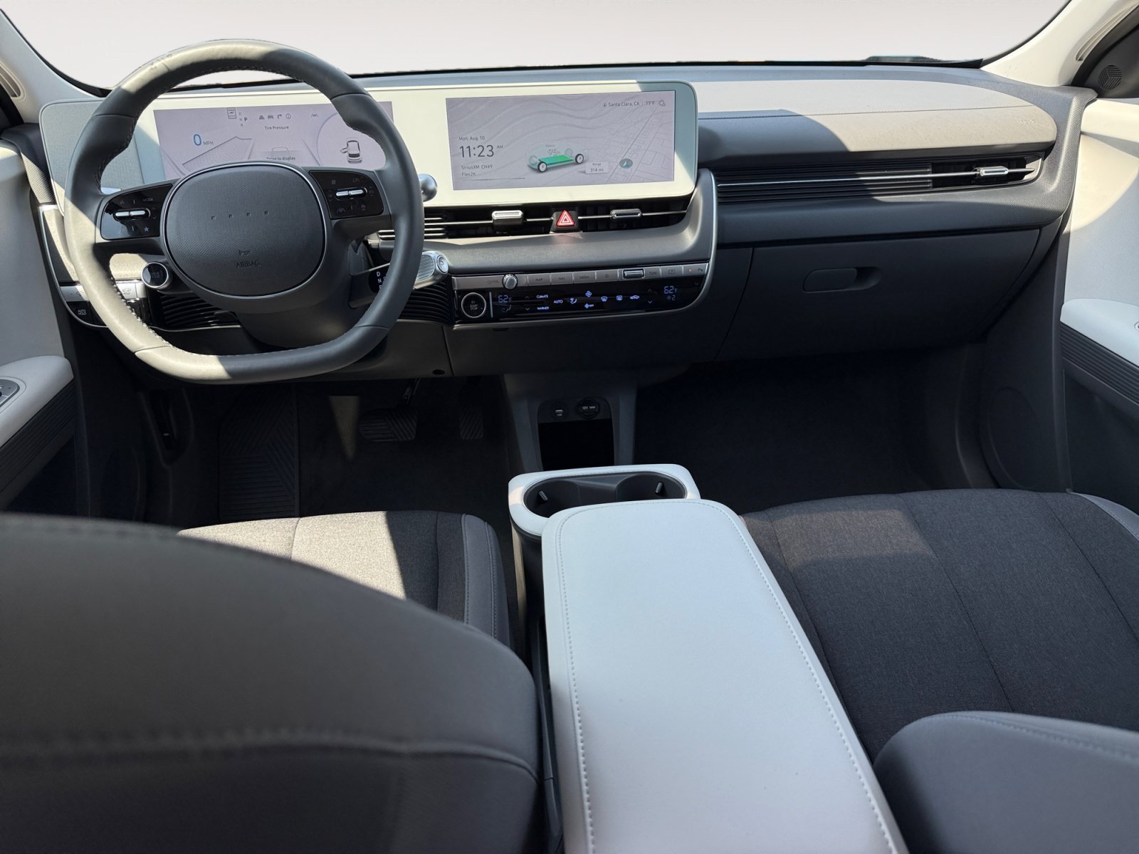 Used 2024 Cyber Gray Hyundai SEL image 15