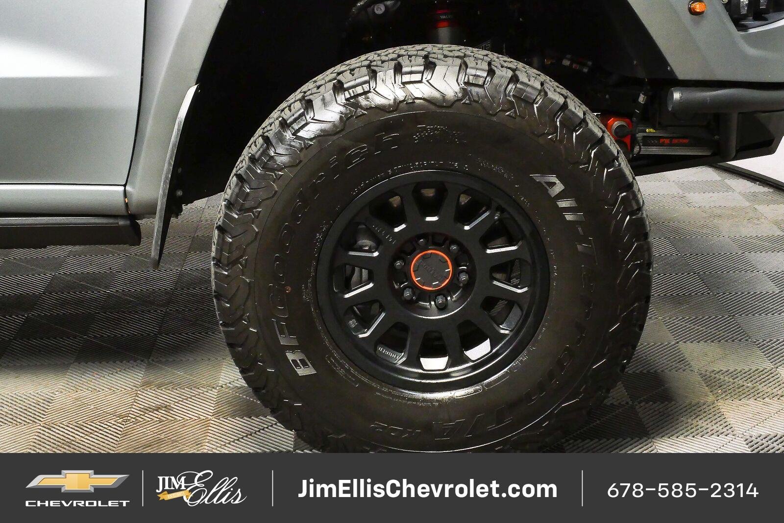 2025 Chevrolet Silverado 1500 RST - Photo 37