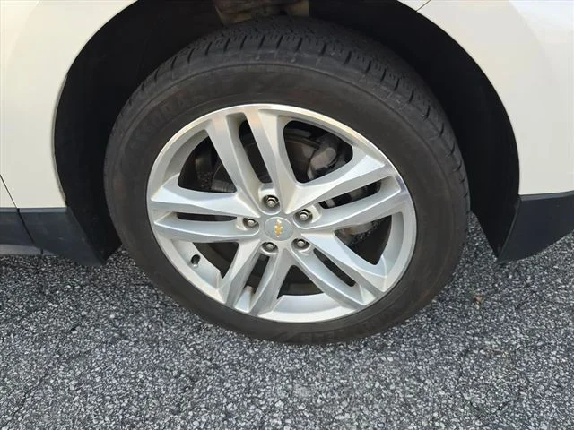 Used 2019 Beige Chevrolet Premier image 14