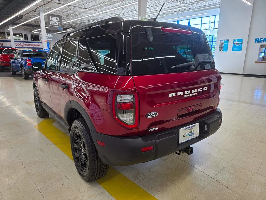 New 2026 Ruby Red Metallic Tinted Clearcoat Ford Badlands® image 6
