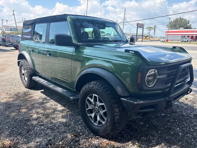 Used 2022 Eruption Green Ford Base image 1