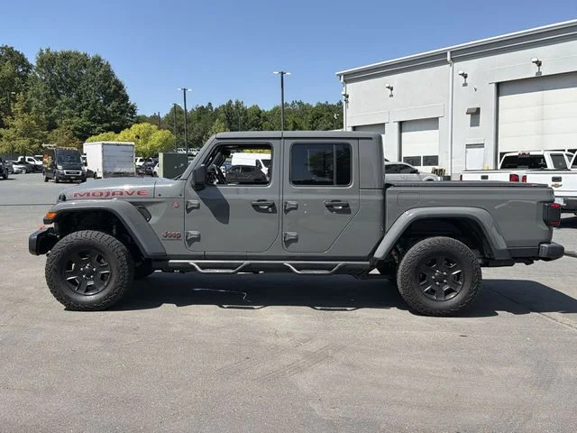 Used 2021 Gray Jeep Mojave image 10