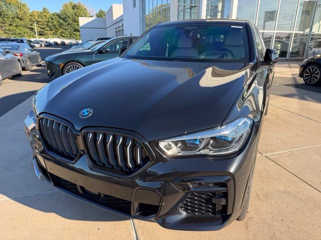 Used 2023 Black BMW M50i image 1