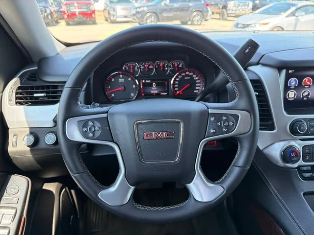 Used 2015 Silver GMC SLE image 10