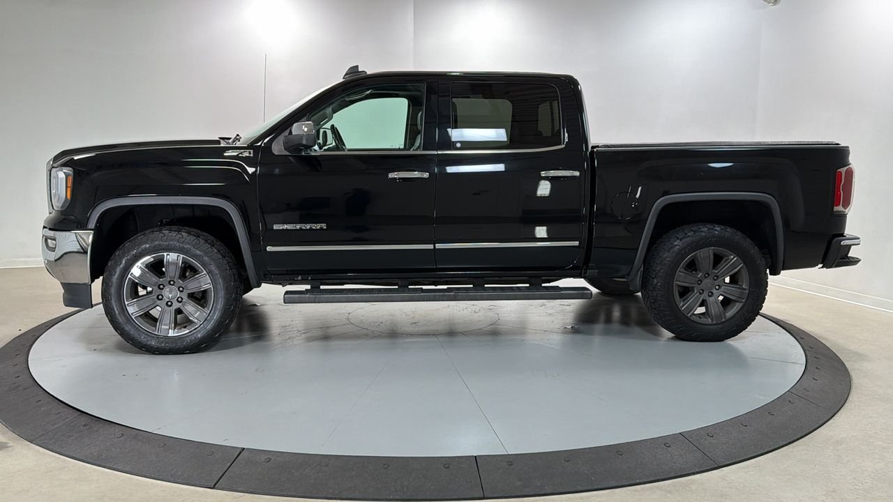 Used 2017 Black GMC SLT image 8