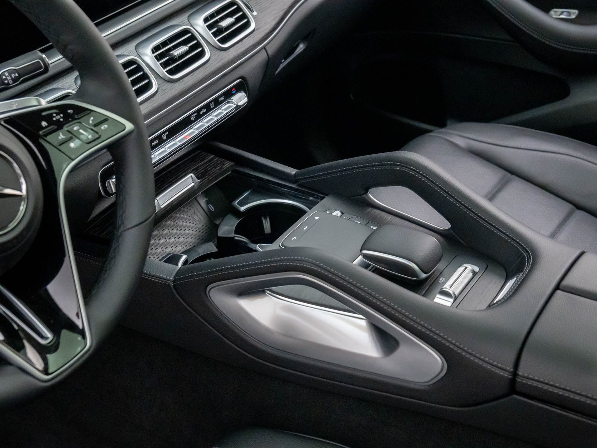 New 2026 Black Mercedes-Benz GLS 450 image 12