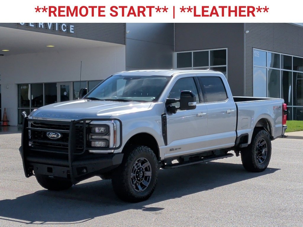 Used 2024 Iconic Silver Metallic Ford Lariat image 3
