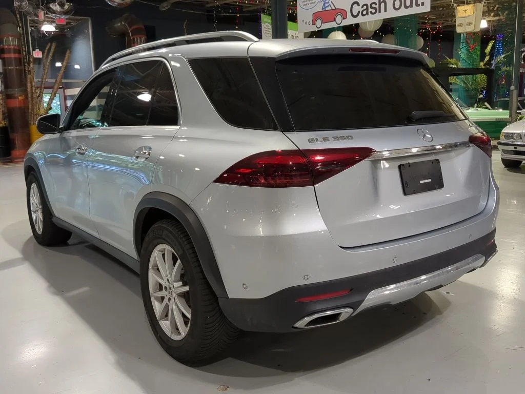 Used 2025 Silver Mercedes-Benz GLE 350 image 10