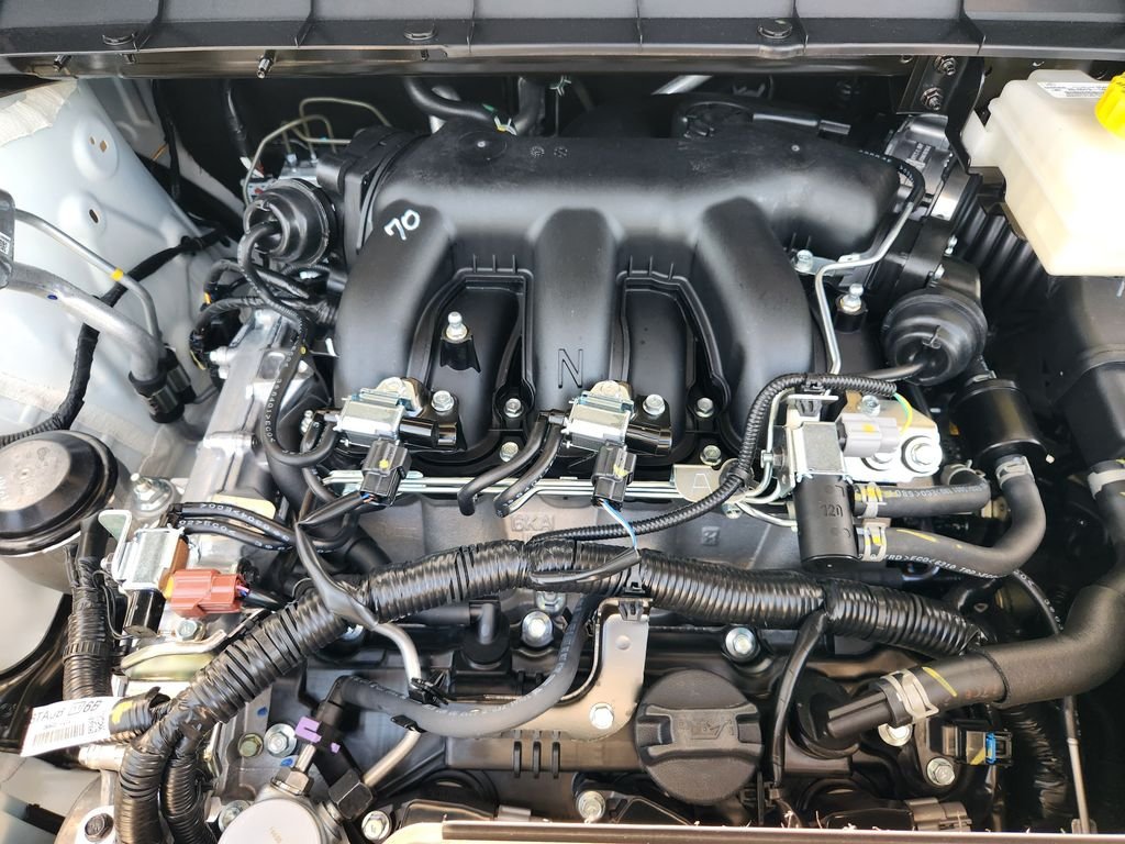 New 2026 Everest White Pearl TriCoat Nissan SV image 31