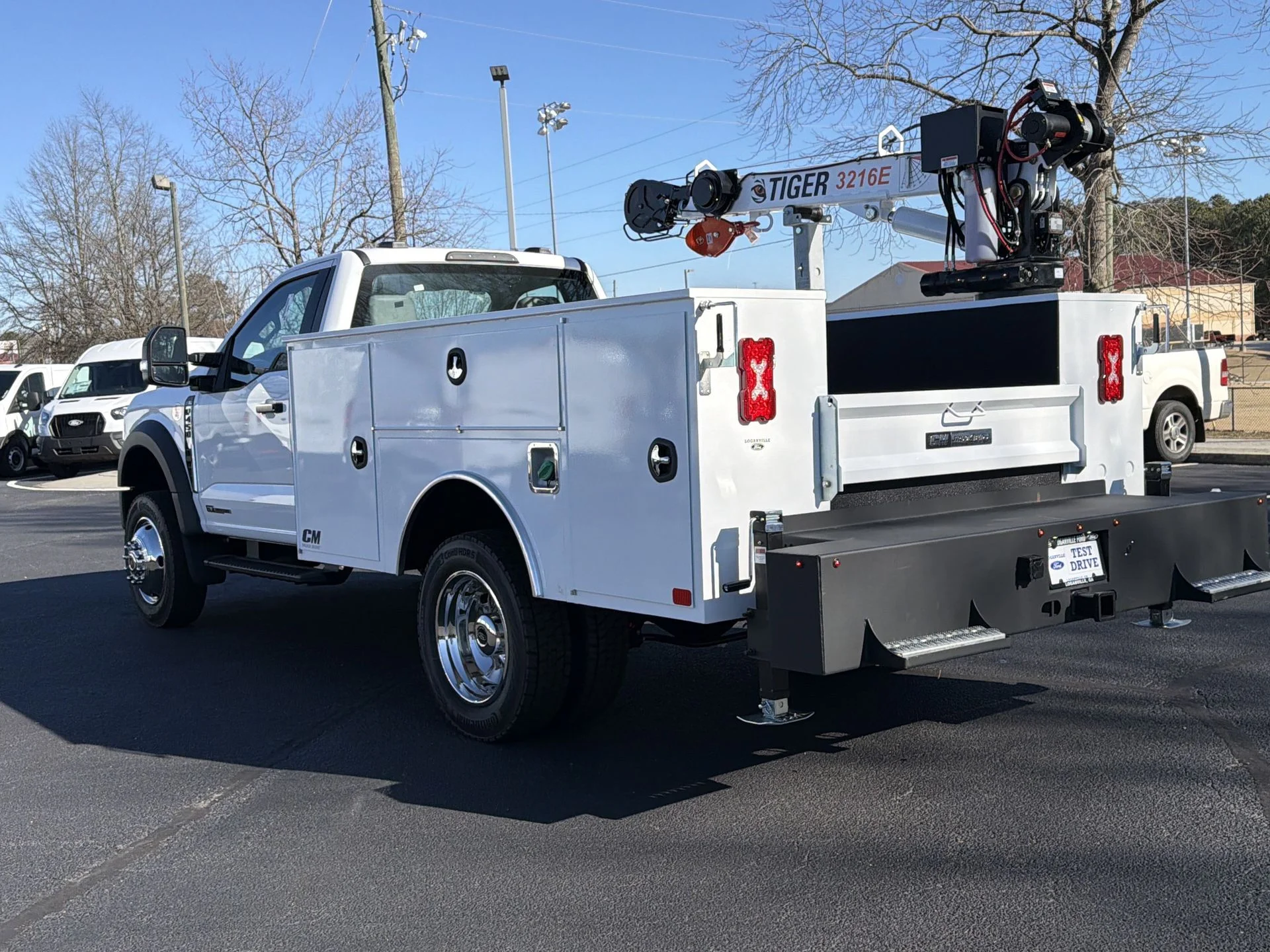 New 2025 Oxford White Ford F-450® XL image 20