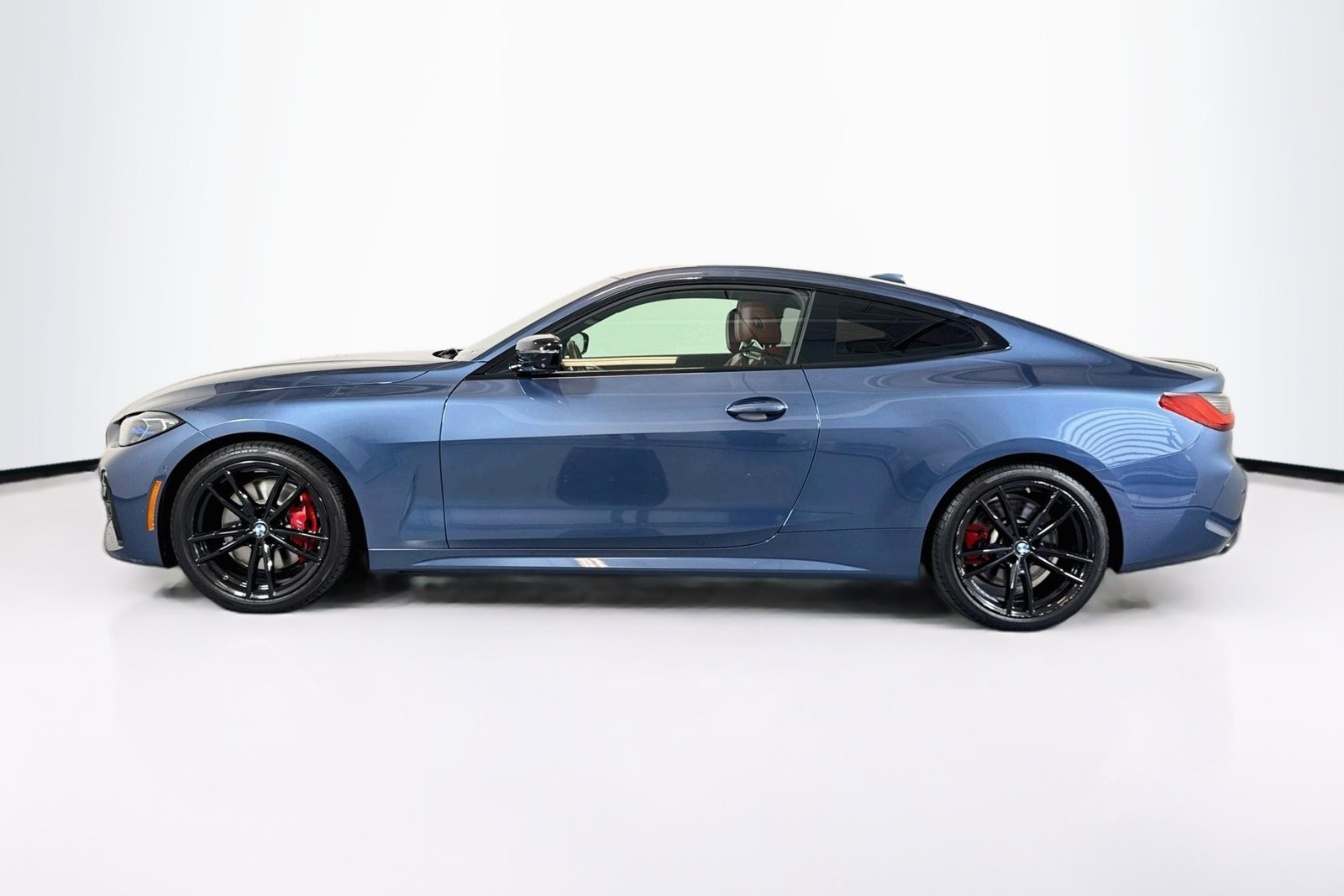 Used 2021 Arctic Race Blue Metallic BMW M440i xDrive image 8