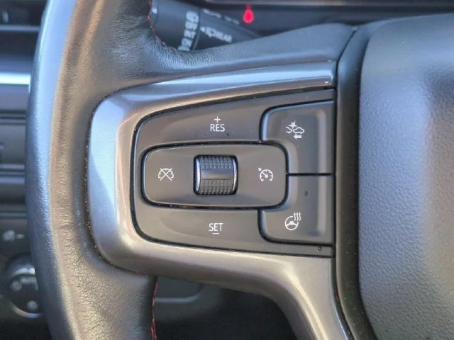 Used 2022 Black Chevrolet RST image 17