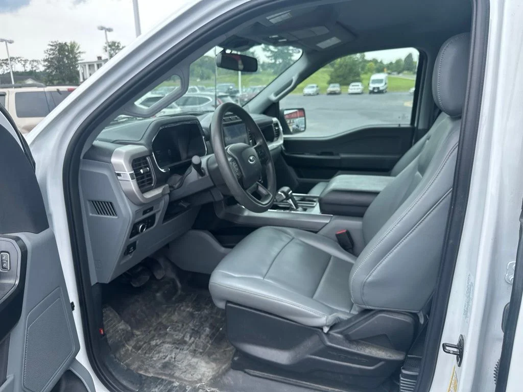 Used 2023 Oxford White Ford Pro image 12