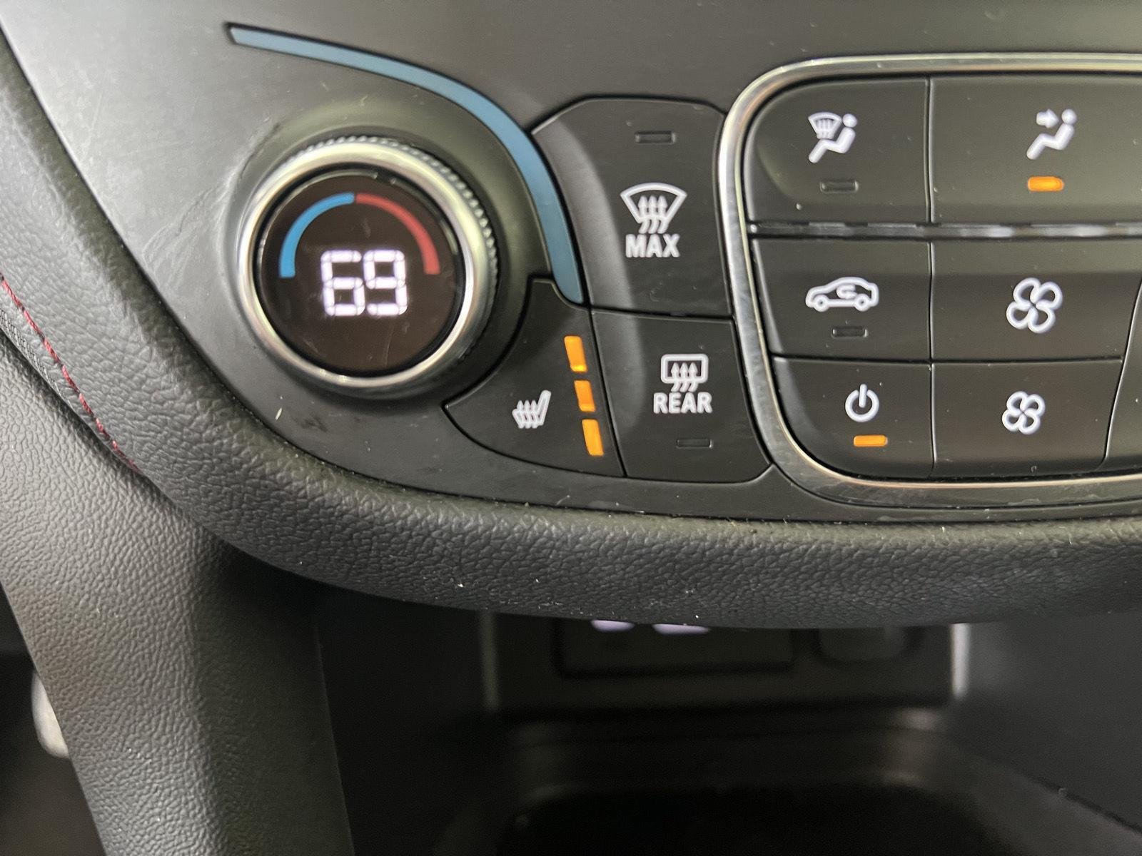 Used 2022 Blue Chevrolet RS image 15