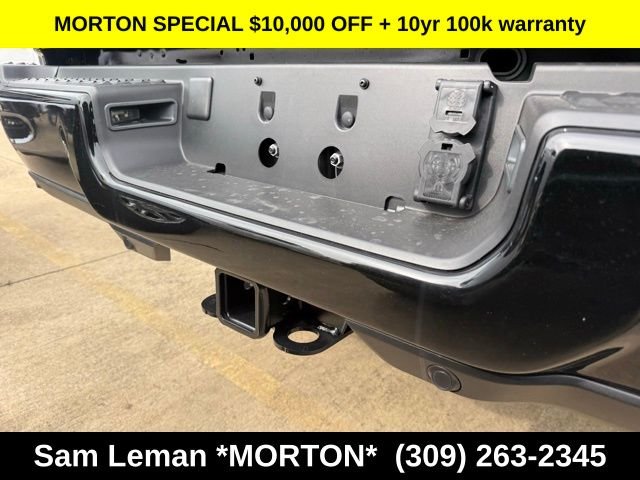 New 2026 Diamond Black Crystal Pearl-Coat Exterior Paint Ram Big Horn image 12