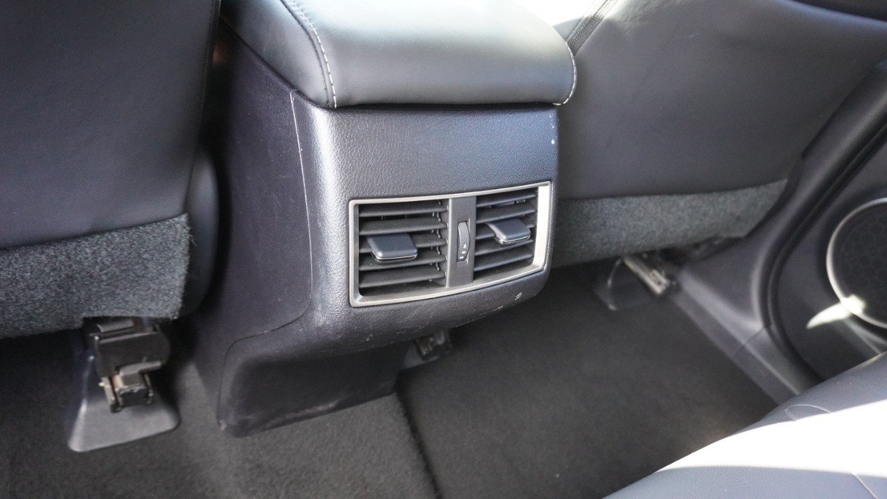 Used 2015 Gray Lexus  image 25