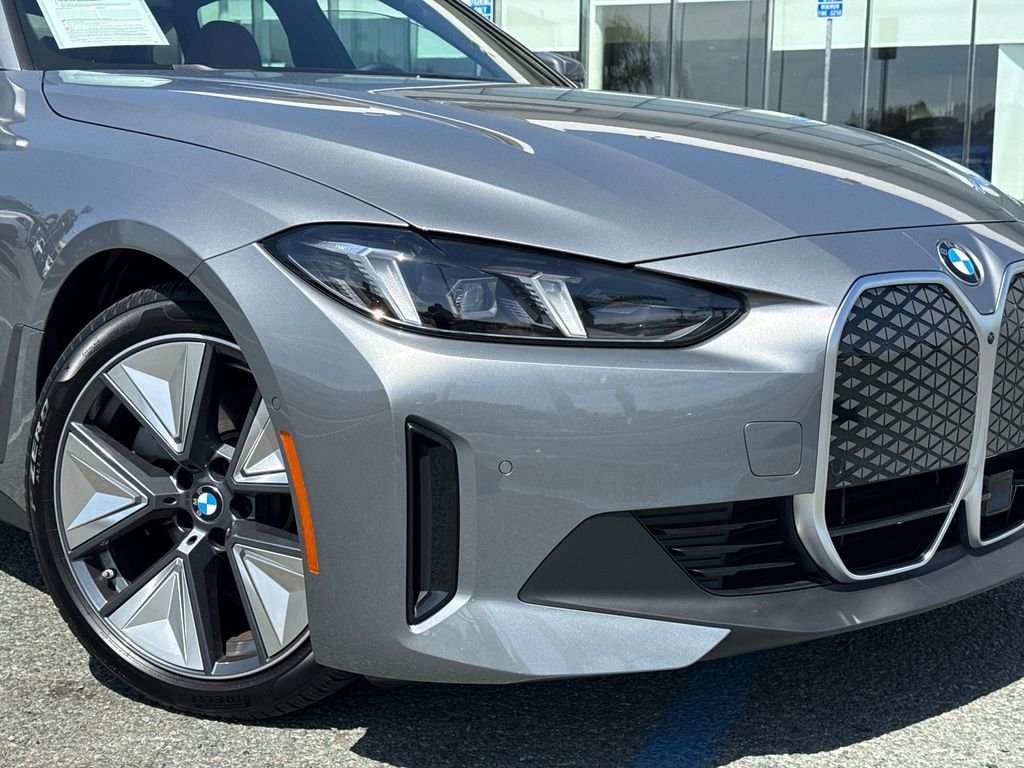Used 2026 Gray BMW eDrive40 image 6