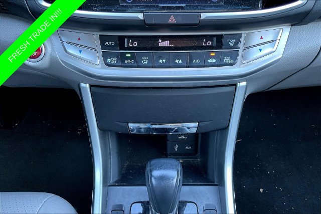 Used 2013  Honda EX-L image 17