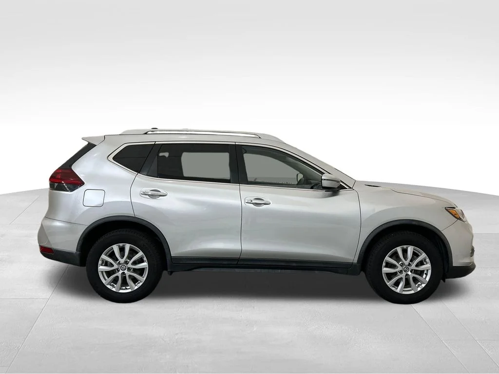 Used 2019 Silver Nissan SV image 6