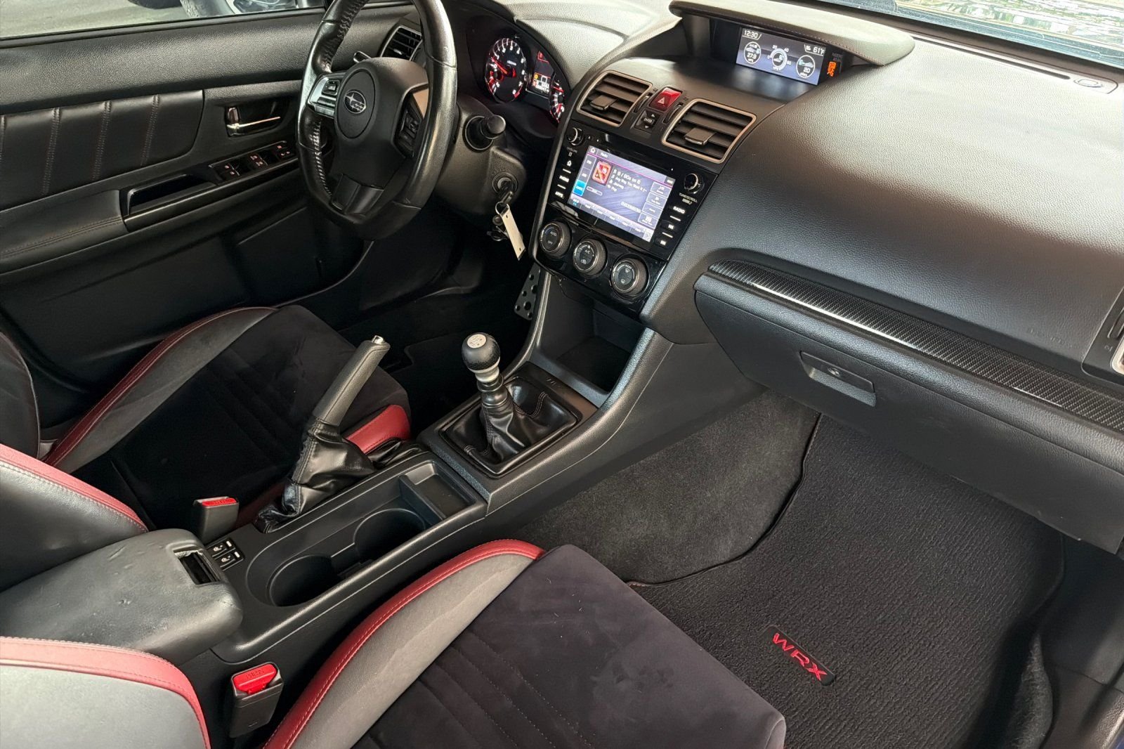 Used 2019 Blue Subaru Premium image 20
