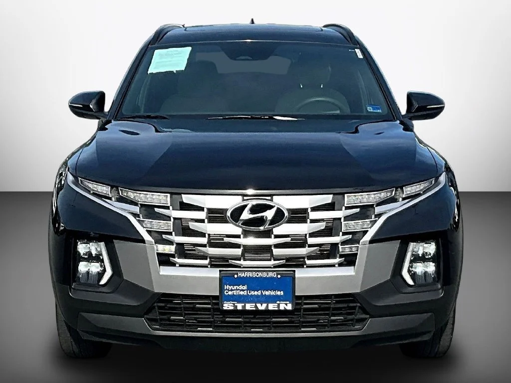 Used 2024 Black Hyundai SEL image 2