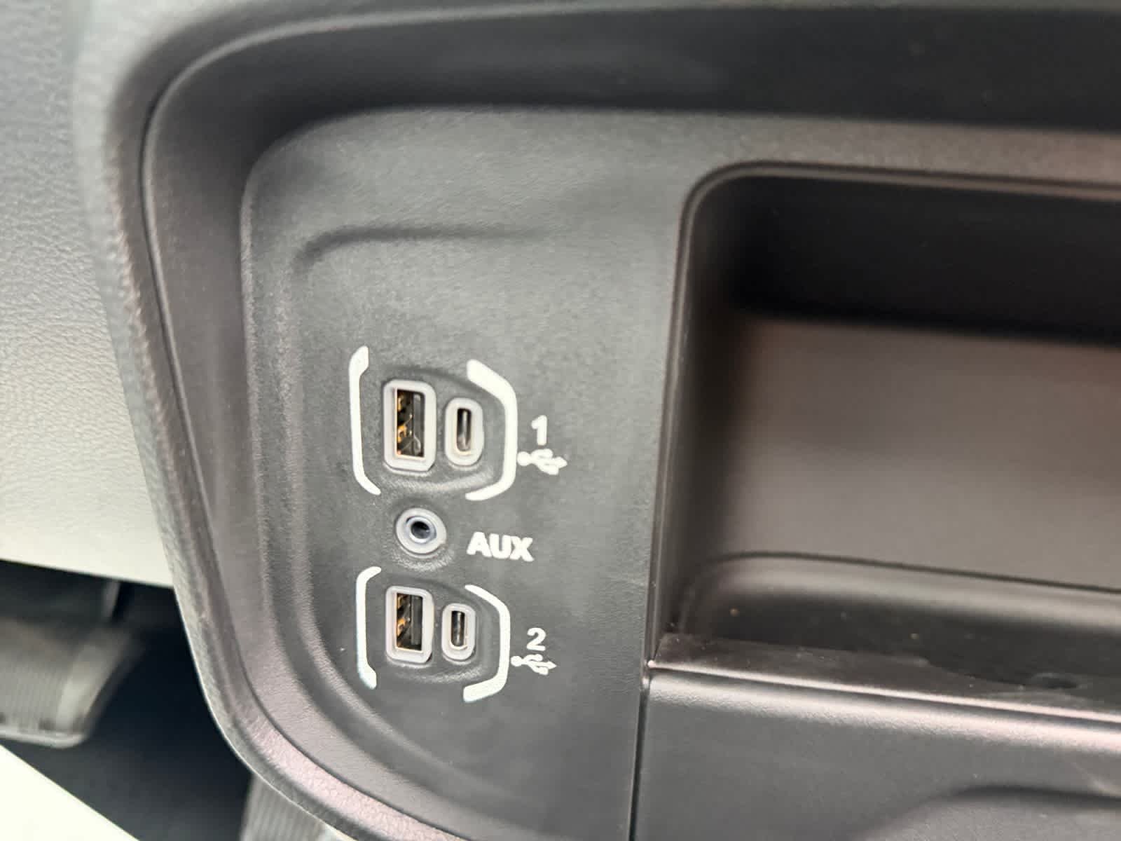2024 RAM Ram 2500 Pickup Tradesman - Photo 31