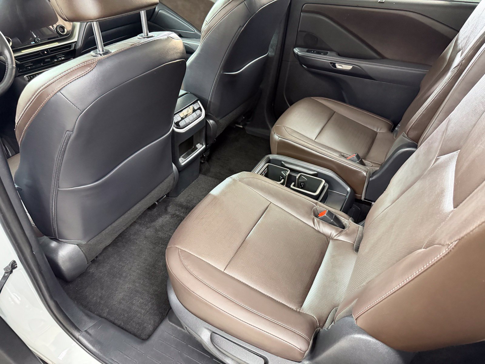 Used 2024 Beige Lexus 350 Premium image 8
