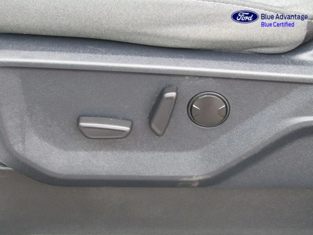 Certified Used 2023 Atlas Blue Metallic Ford XLT image 34