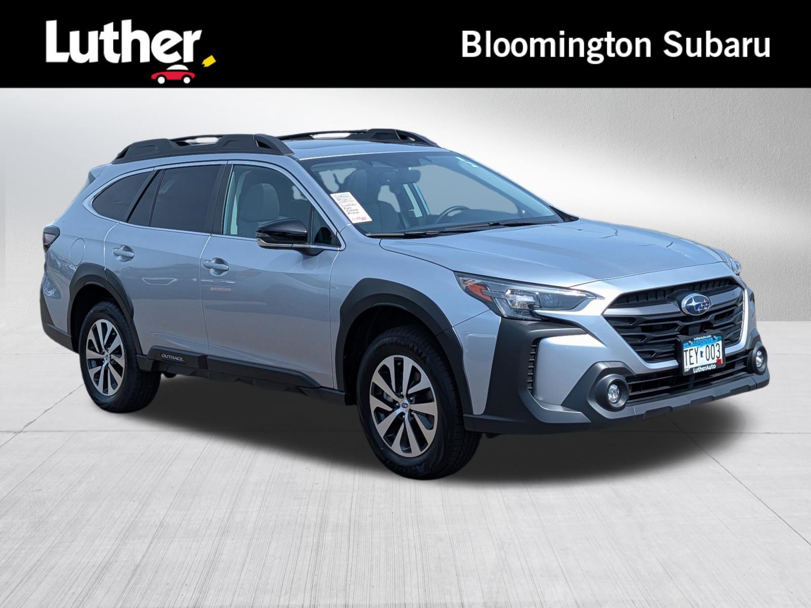 2025 Subaru Outback Premium's photo