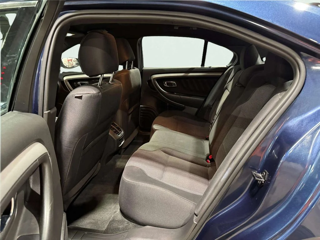 Used 2017 Blue Jeans Metallic Ford SEL image 21