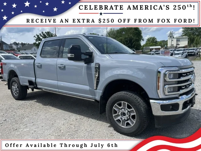 2026 Ford Super Duty F-350 SRW LARIAT