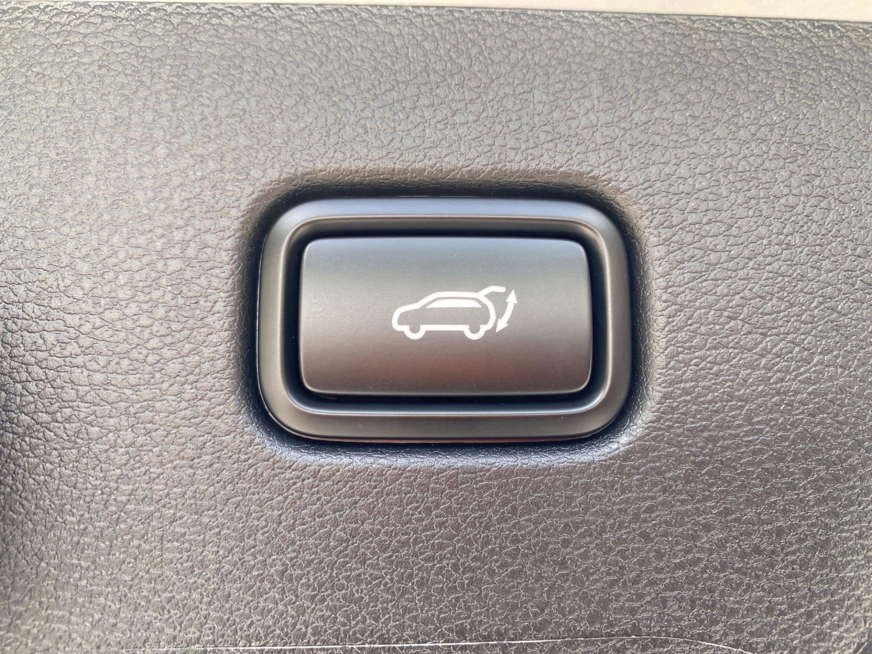 2026 Kia Sportage X-Pro Prestige - Photo 9