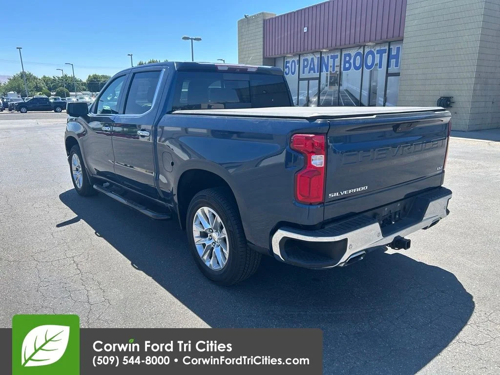 Used 2019 Northsky Blue Metallic Chevrolet LTZ image 9