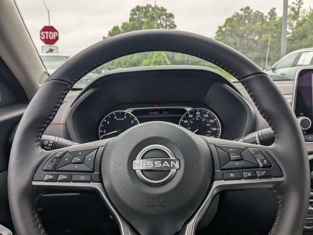 2025 Nissan Sentra SR - Photo 21