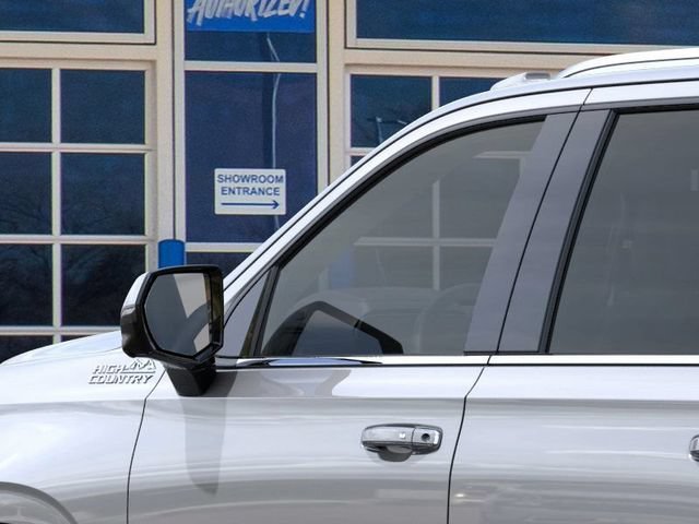 2026 Chevrolet Suburban High Country - Photo 14