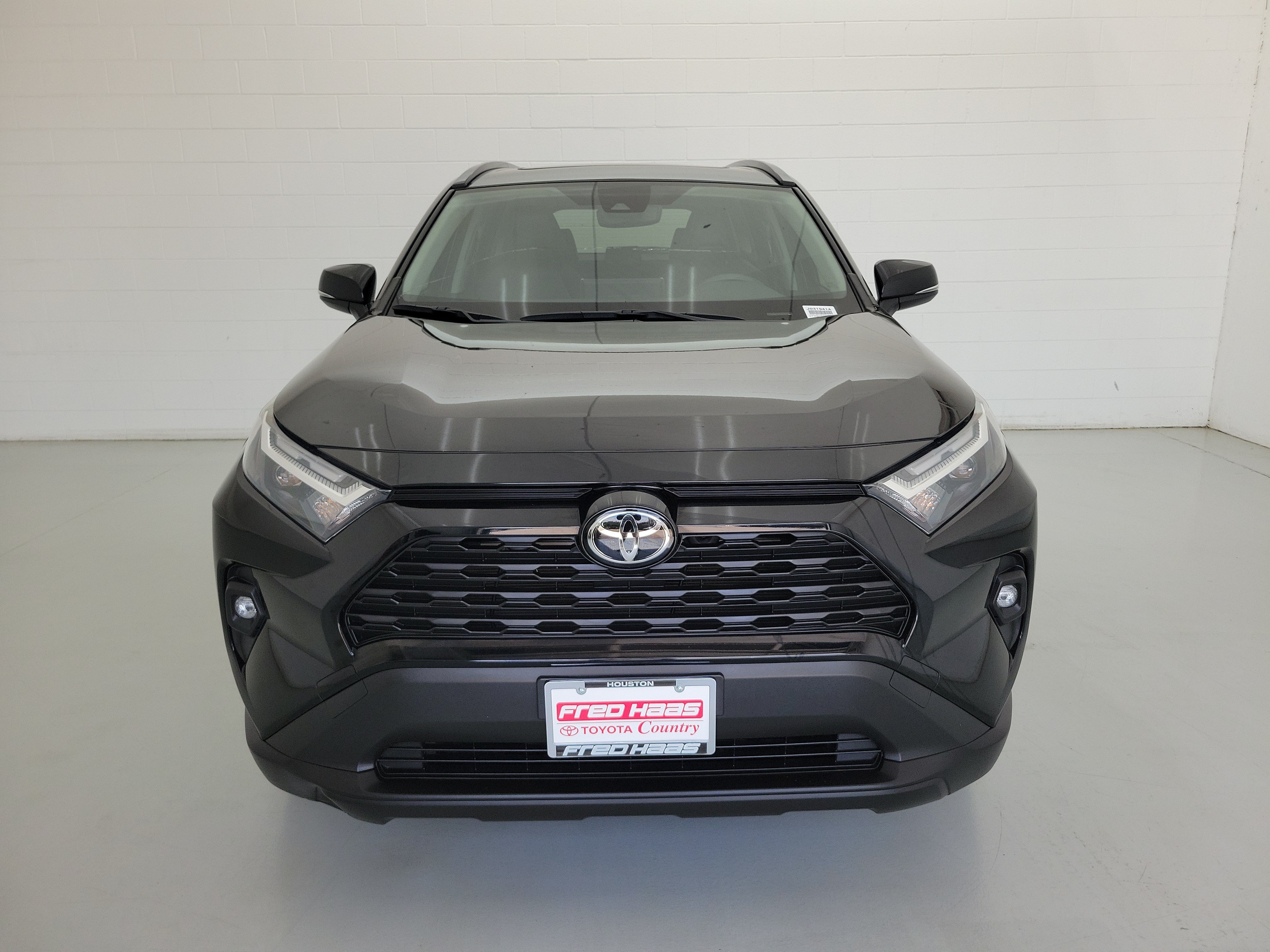 Used 2024 Midnight Black Metallic Toyota XLE Premium image 3