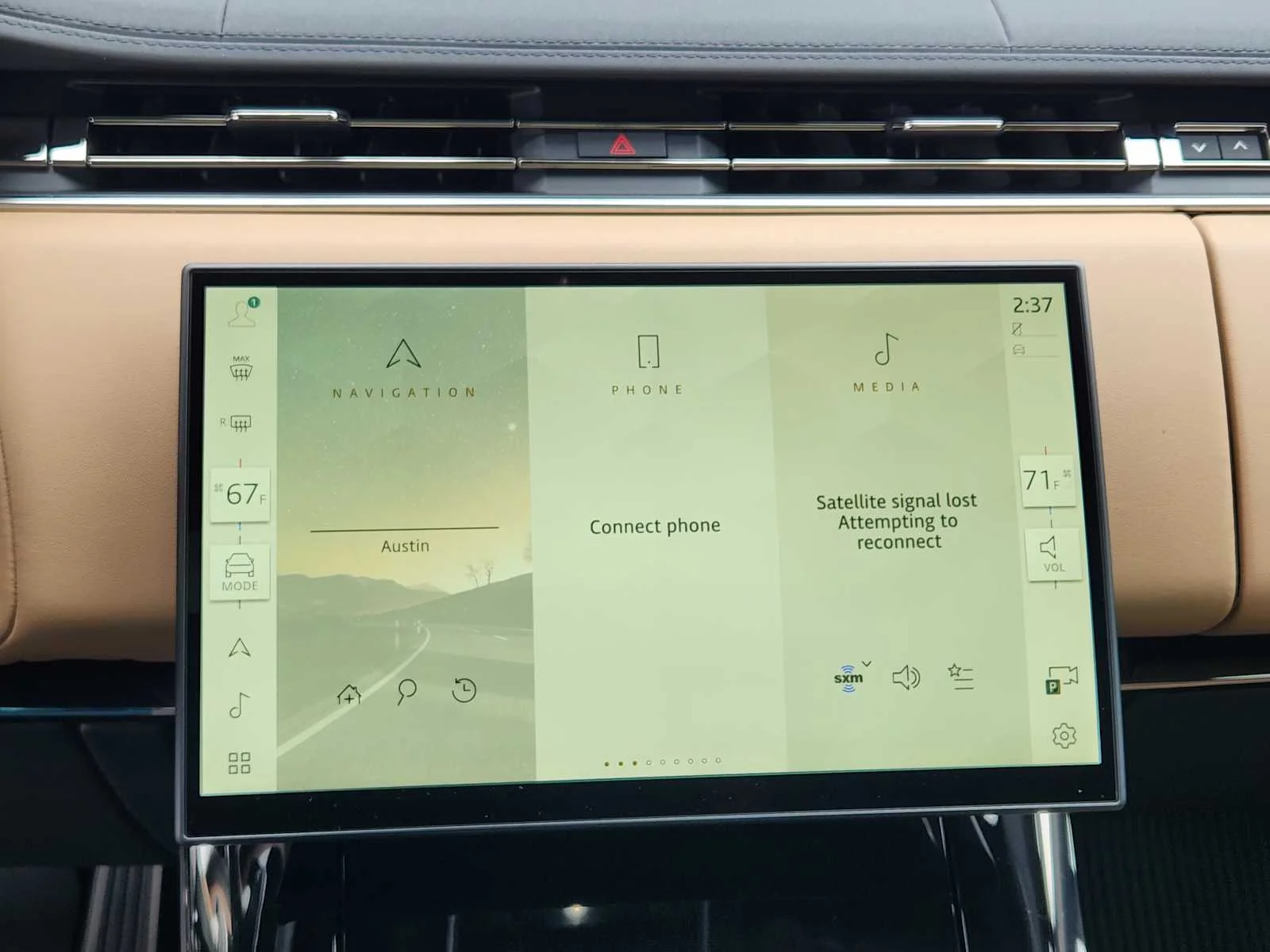 New 2026 Carpathian Grey LAND ROVER Dynamic SE image 16