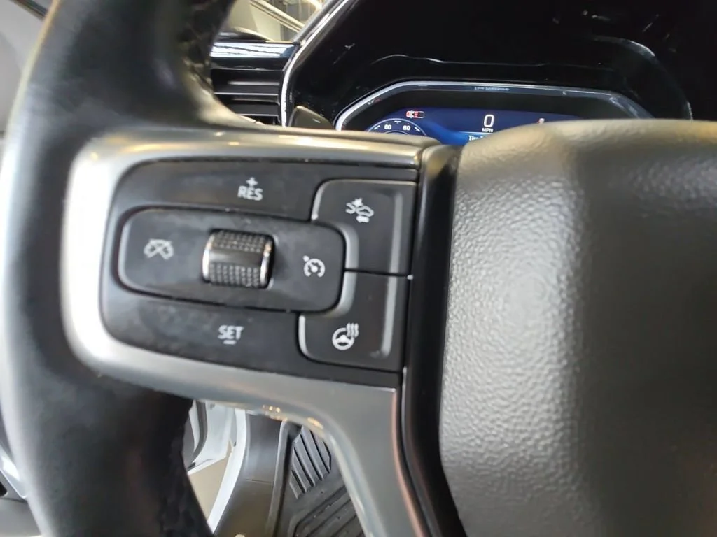 Used 2024 Summit White Chevrolet RST image 20