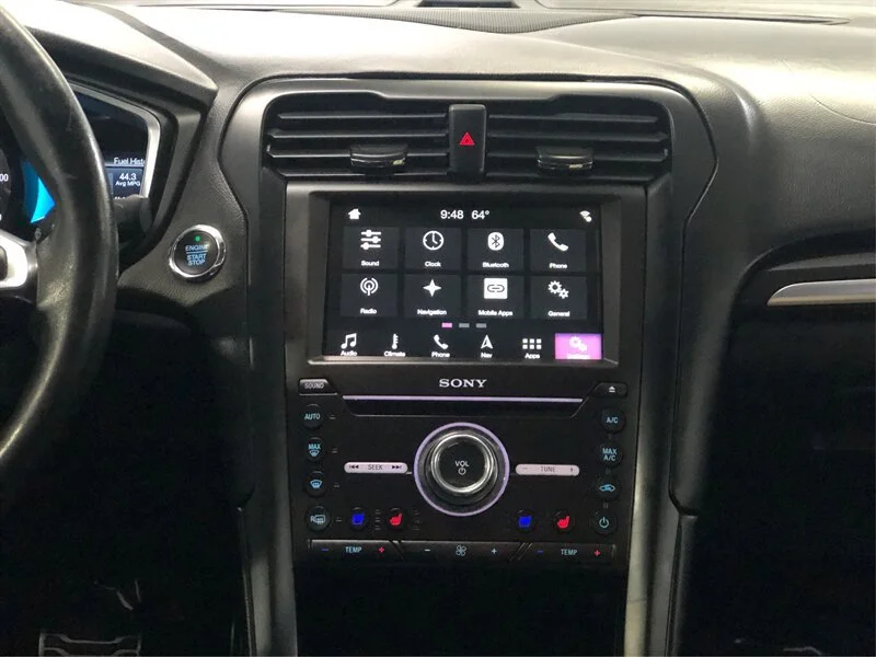 Used 2018 Oxford White Ford Titanium image 14