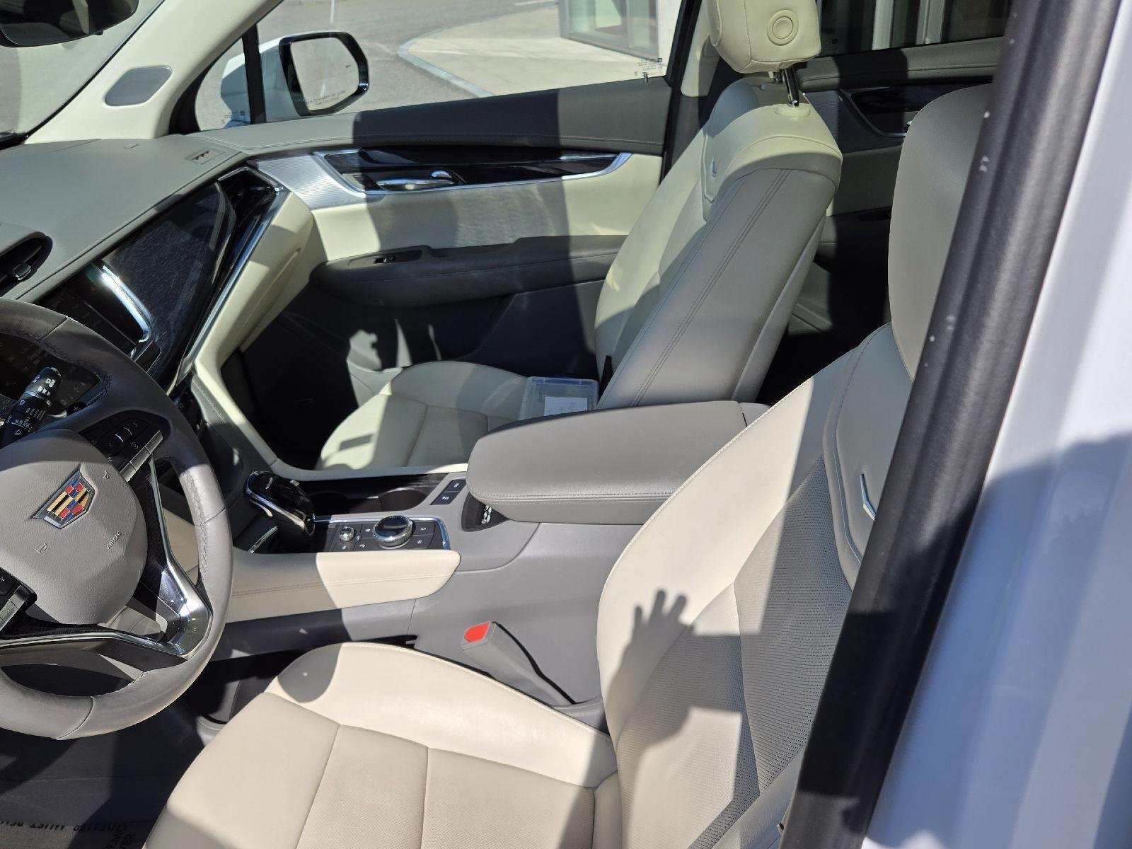 2024 Cadillac XT6 Premium Luxury - Photo 8