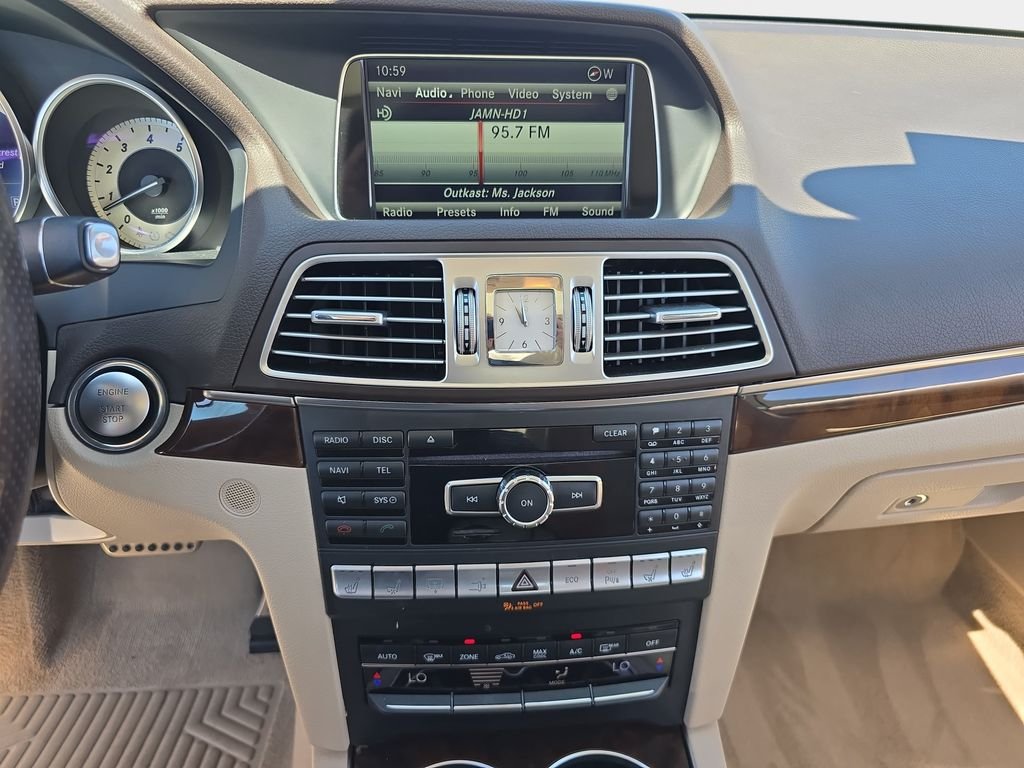 Used 2015 Red Mercedes-Benz E 400 image 23
