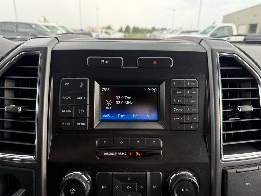 Used 2015 White Ford XLT image 11