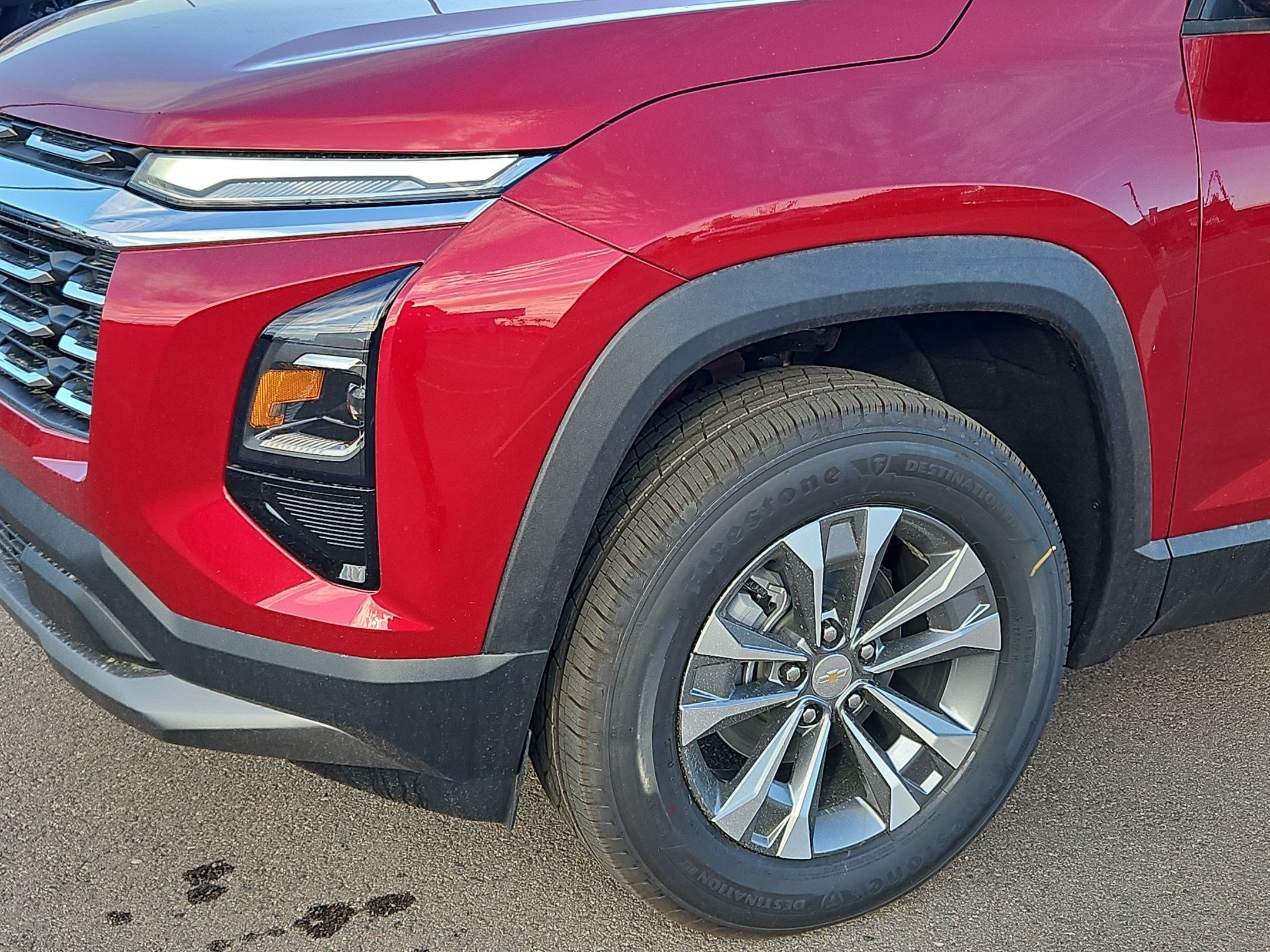 2027 Chevrolet Equinox LT - Photo 15