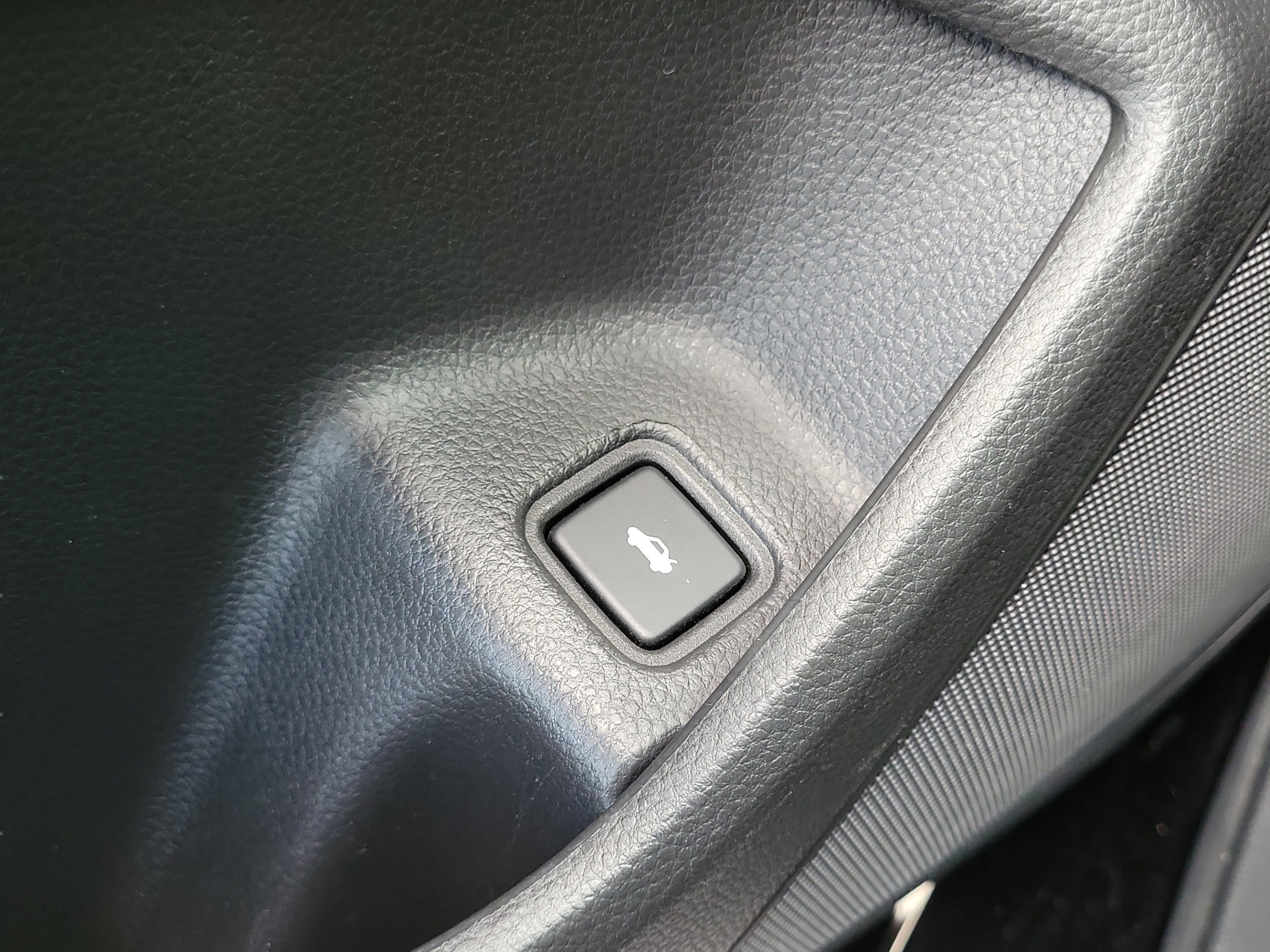 Used 2021 Crystal Black Pearl Honda Sport image 29